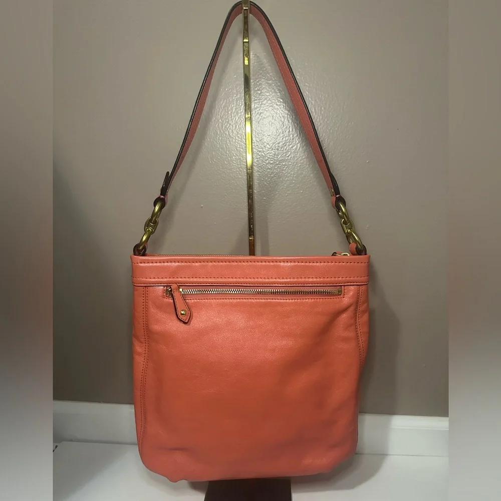 Coach Ashley Coral Leather Pleated  Convertible Hobo Bag - EUC